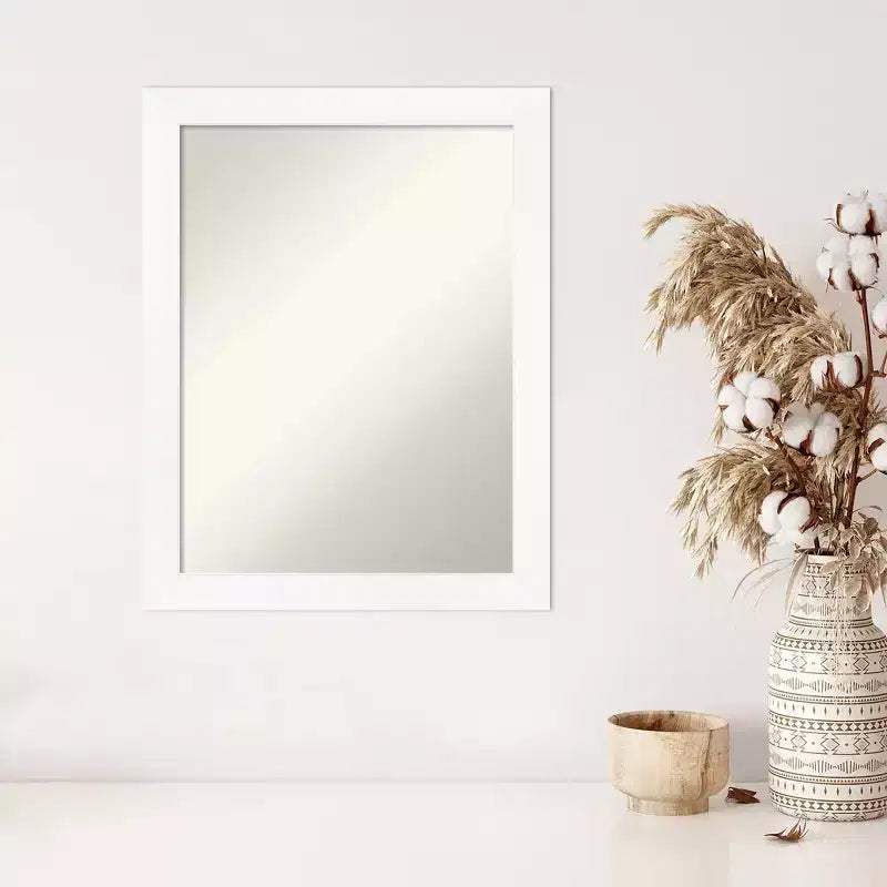 21" x 27" Specchio da Parete Stretto Bianco per Mobile, Senza Bordo Smussato: Rettangolare Moderno, Cornice in Polistirene