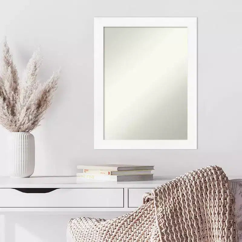 21" x 27" Specchio da Parete Stretto Bianco per Mobile, Senza Bordo Smussato: Rettangolare Moderno, Cornice in Polistirene
