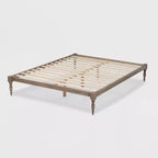 Struttura letto in legno con piattaforma