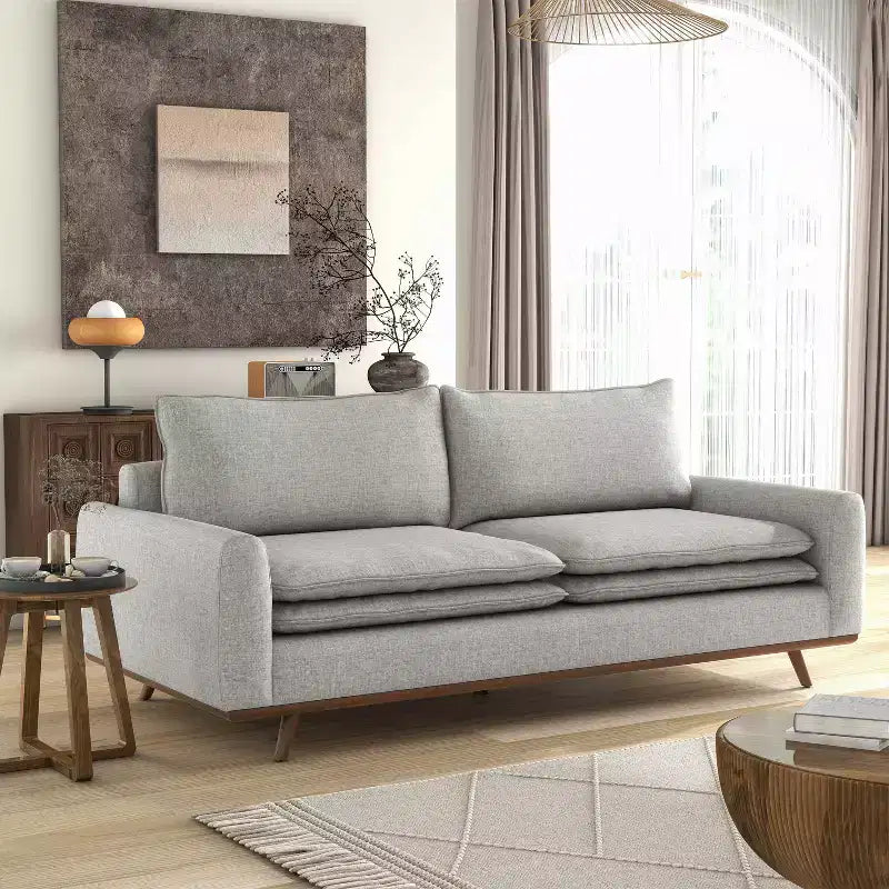 HOMES: Inside + Out Divano Gubera 82" Mid-Century in Tessuto Misto Lino Cotone con Cuscini in Misto Piuma